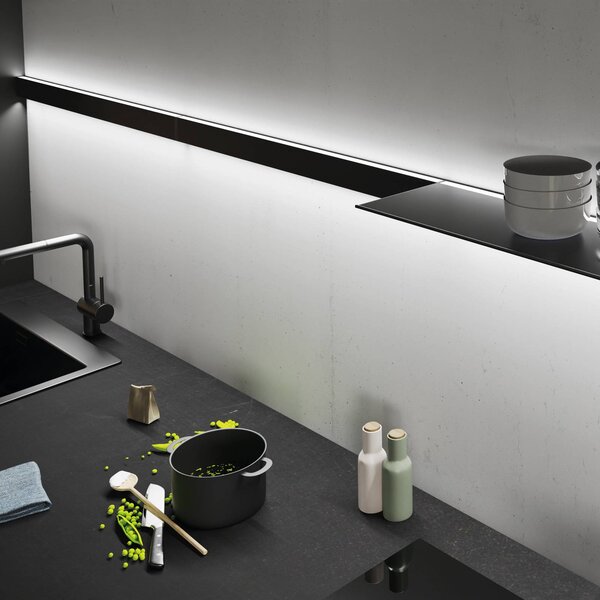 LED nástenné svetlo INTERO-LINE, čierne, 60 cm, 24 V,, Čierna, Obývacia izba / jedáleň, Hliník, Moderný, Nástenné svietidlo