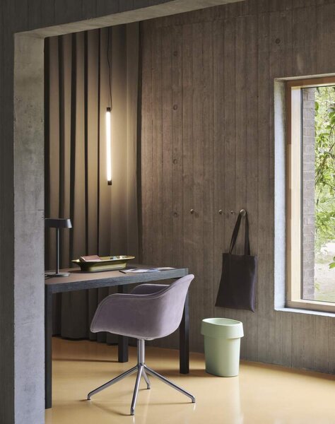 Muuto Závesné svietidlo Fine 60, grey FNSUS6002