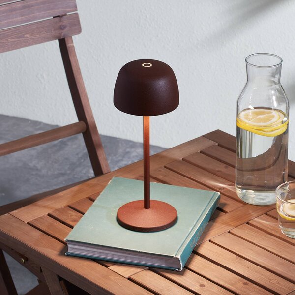 Lindby Stolová LED lampa Arietty, hnedá, stmievateľná, IP65, Hnedá / hrdzavá, Obývacia izba / jedáleň, Hliník, Moderný, Stojacie svietidlo