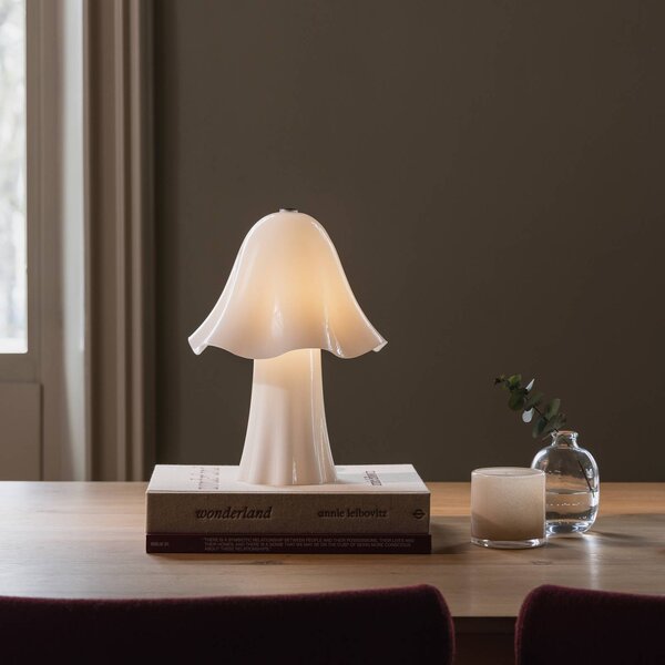 Globen Lighting Stolová lampa Bello, biela, výška 30 cm, sklo/kov, Biela / opálová, Obývacia izba / jedáleň, Sklo, Škandinávsky, Stojacie svietidlo