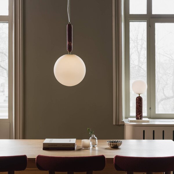Globen Lighting Závesné svietidlo Torrano, červená, Ø 30 cm, mramor, Červená, Obývacia izba / jedáleň, Kameň, Škandinávsky, Závesné svietidlo