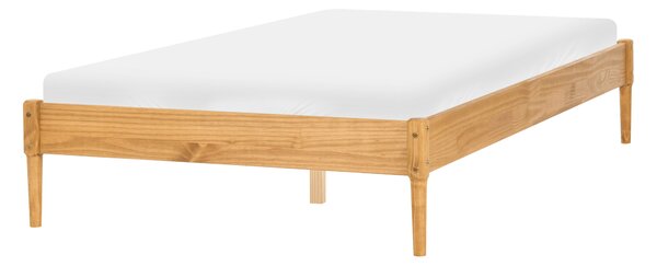 Posteľ svetlohnedá borovicové drevo 120 x 200 cm bez čela s lamelovým roštom prírodný škandinávsky štýl spálňa