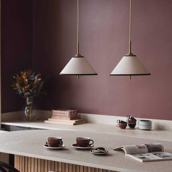 Globen Lighting Závesné svietidlo IRIS 25 v krémovej farbe, Ø cm, Krémová / jantárovo žltá, Obývacia izba / jedáleň, Textil / látka / hodváb, Škandinávsky, Závesné svietidlo