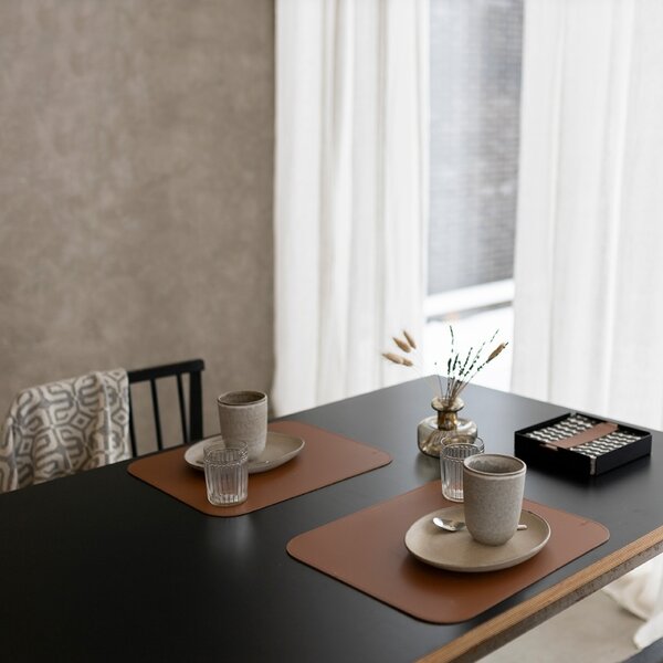 Miiko Design Prestieranie 32x38, recyklovaná koža / hnedé