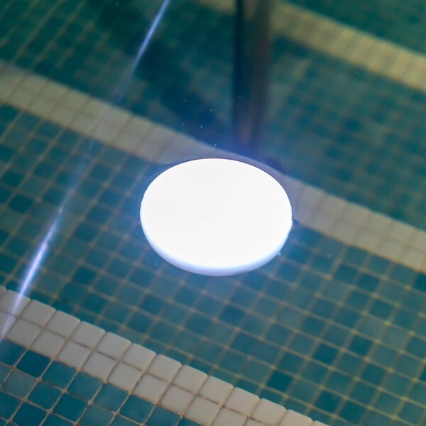 Newgarden Papaya LED svietidlo batérie IP68 RGBW, Biela / opálová, Plast, Moderný
