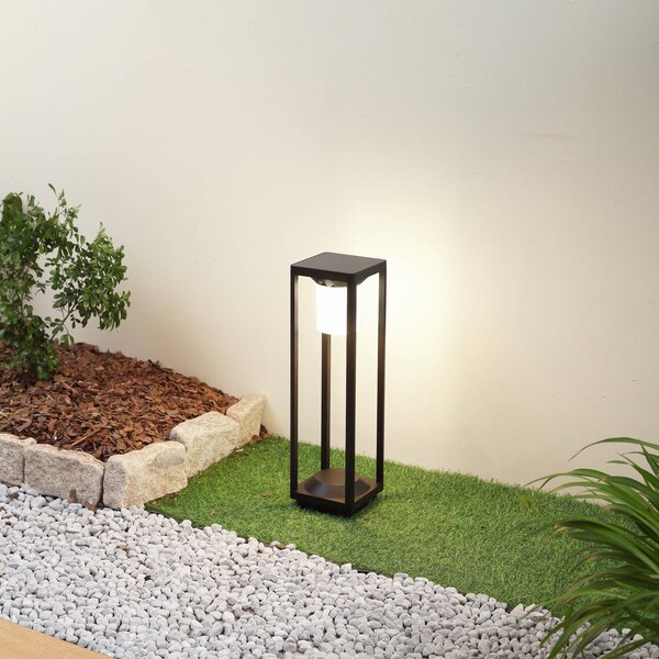 Lucande LED solárne svetlo na chodník Nilea, 50 cm, čierne, senzor, Čierna, Hliník, Moderný, Osvetlenie príjazdovej cesty