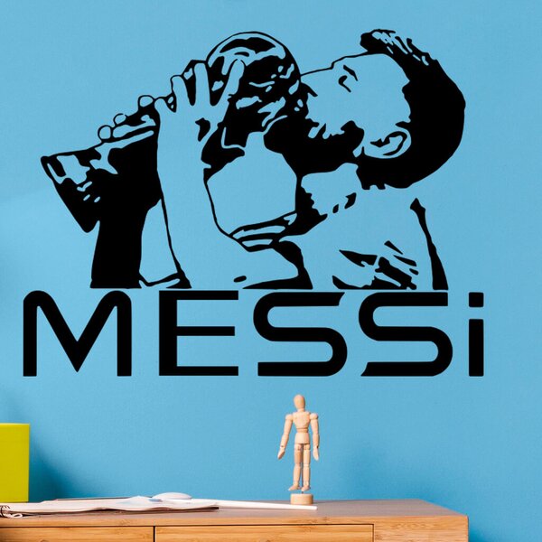 Veselá Stena Samolepka na stenu Lionel Messi pohár Farba: černá