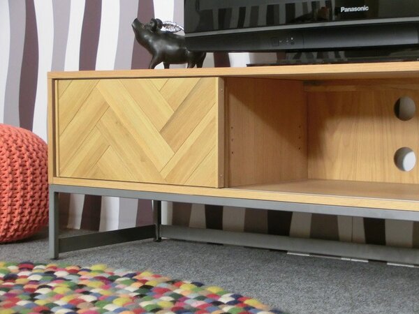 (2233) DHARAI luxusný tv stolík