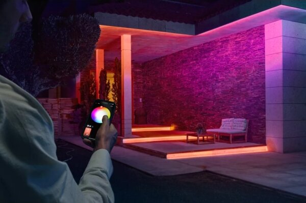 Philips - stmievateľný vonkajší LED RGBW pás Hue FLUX 5m LED/30W/230V 2200-6500K IP67