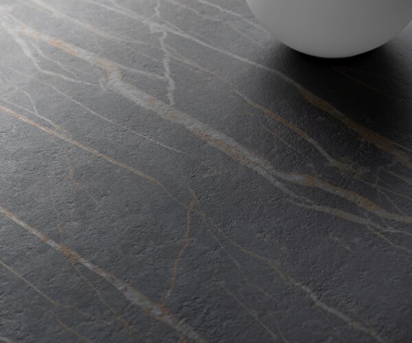 DELIFE Konferenčný stolík Edge oválny 140×75 cm keramika Laminam® Noir Desir hnedá Salto kov čierna