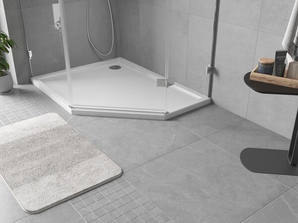 Mexen Flow Slim, ľavostranná päťuholníková sprchová vanička 90 x 80 cm, biela lesklá, 46P108090L