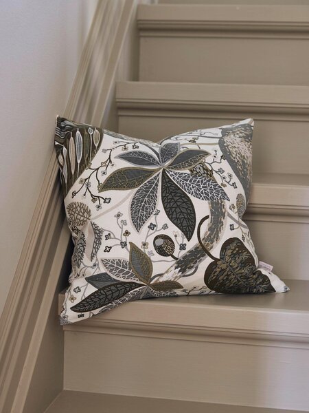 DEKORAČNÝ VANKÚŠ 45/45 cm Svanefors - Online Only bytové doplnky, Online Only