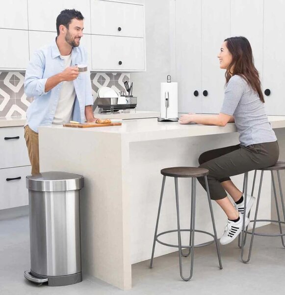 Pedálový odpadkový kôš z nerezovej ocele 45 l - simplehuman