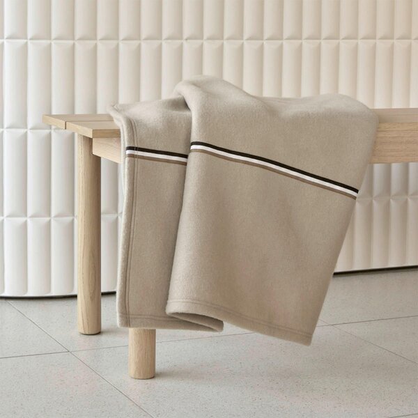 PLÉD, Hugo Boss - Textil do domácnosti
