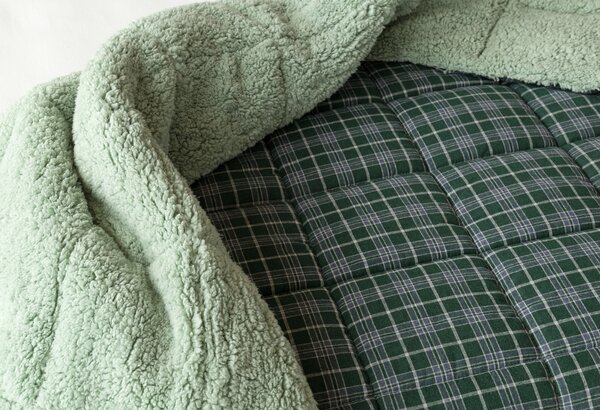 Přikrývka Julius duté vlákno (100% polyester) 140/200