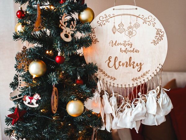 ČistéDrevo Adventný kalendár s menom