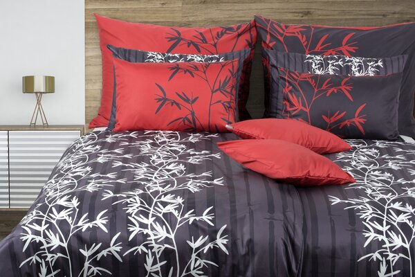 Glamonde luxusné obliečky Bamboo s čiernym podkladom a výraznými červenými a bielymi výhonkami! 140×200 cm