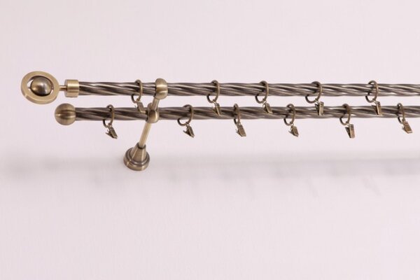 Perla - dvojradové kovové twister garniže mosadz 1,5 m