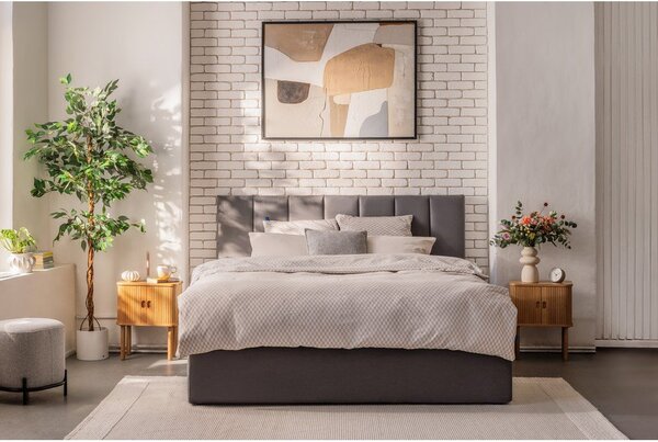 Sivá čalúnená dvojlôžková posteľ s úložným priestorom s roštom 180x200 cm Thessa Bold Line – Selection