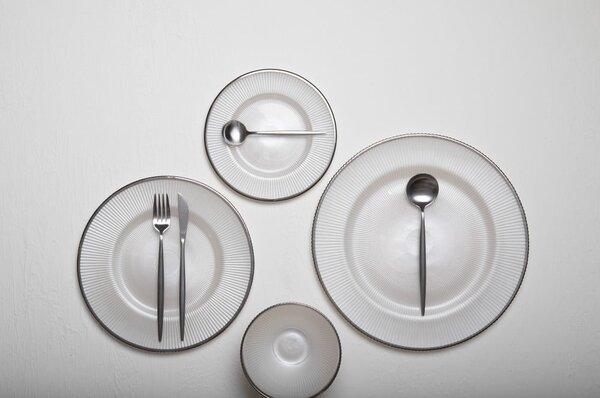 Antikoro príbor v striebornej farbe 16 ks Modern retro – Premier Housewares
