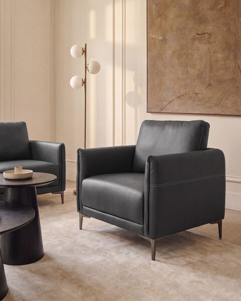 Kreslo čierne látkové čalúnenie s kovovými nohami minimalistický mid-century modern štýl obývacia izba