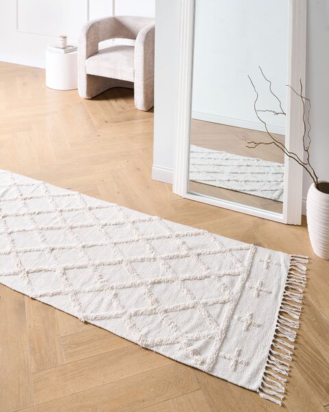 Koberec béžový bavlnený 80 x 230 cm s geometrickým vzorom všívaný minimalistický obývacia izba spálňa