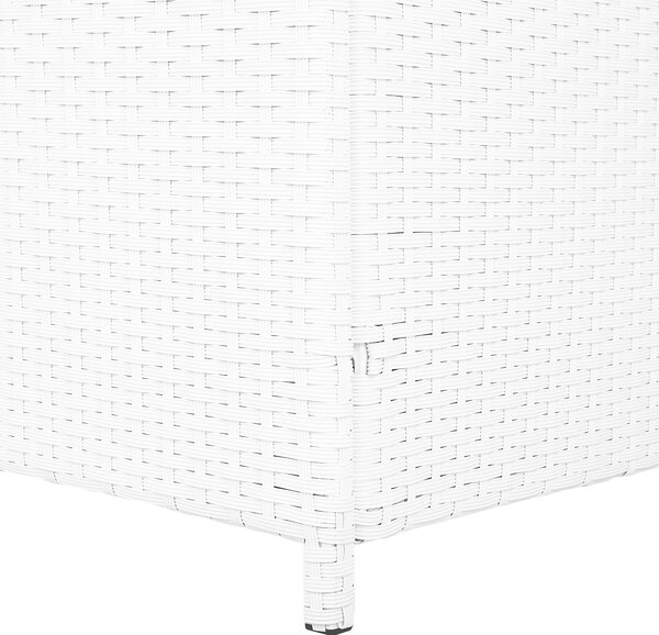 Vonkajší úložný box biely umelý ratan 158 x 63 cm záhradný box na vankúše moderný štýl terasa záhrada