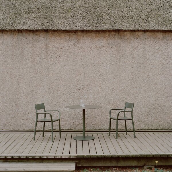 Záhradný stolík May Bistro, Ø90, Dark Green – New Works