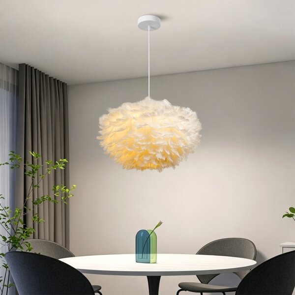 BRILAGI - Luster na lanku FEATHER 3xE27/40W/230V pr. 50 cm biela