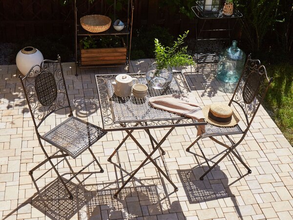Záhradná bistro sada čierna kovová skladací stôl a 2 stoličky UV odolné retro dizajn balkón terasa záhrada