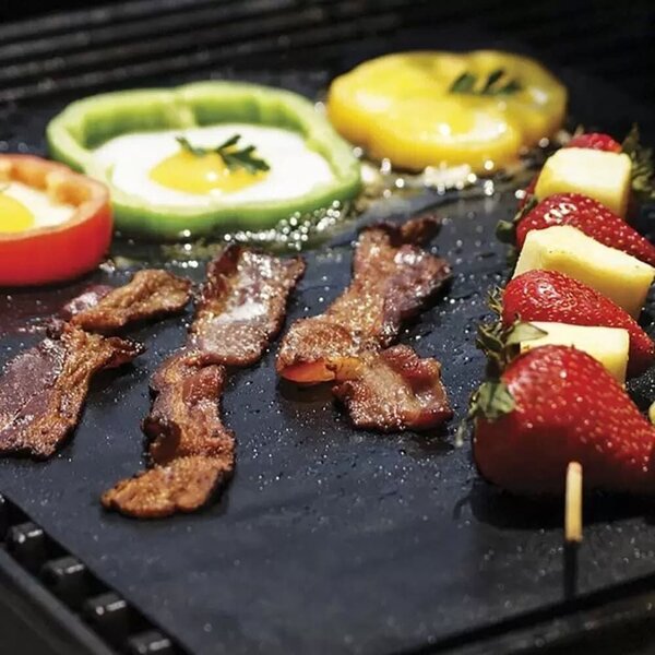 Plech na pečenie s nepriľnavým povrchom na grilovanie BBQ - 5 ks