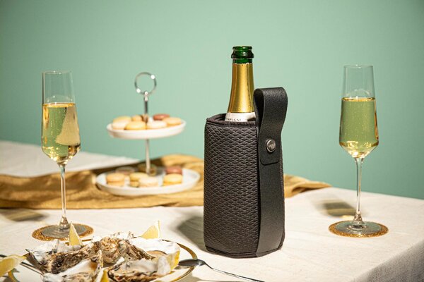 Chladiaci návlek na sekt Arctica Vacu Vin - čierny