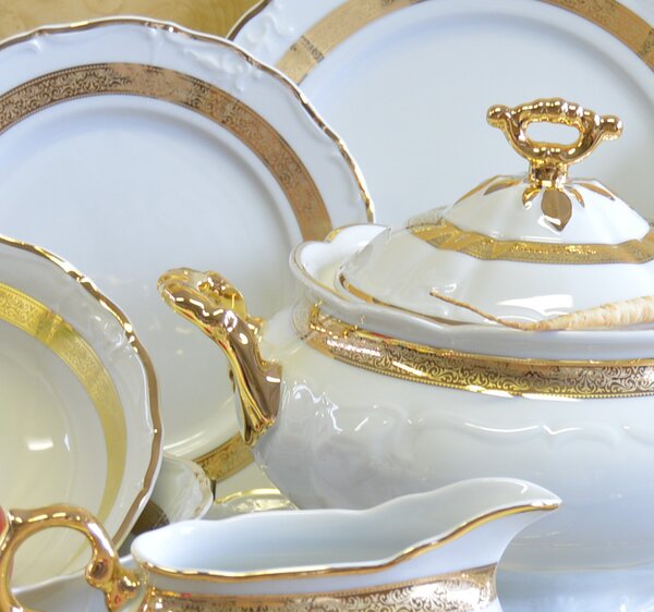 Maria Louise zlatá – luxusná 27-dielna obedová súprava z karlovarského porcelánu (Obedová súprava pre 6 osôb s bohatým zlatým dekorom)