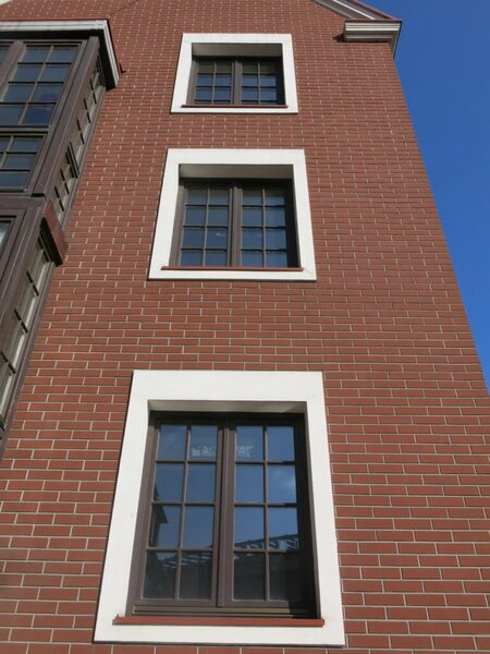IZOFLEX Rohová tehla 6105 Toledo BRICK Rozmery: 240 mm x 65 mm, Povrch: hladký