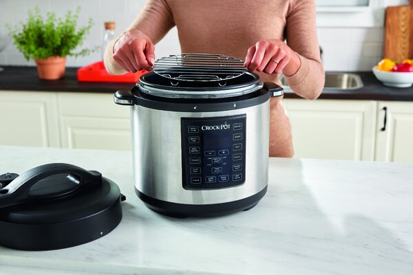 Multifunkčný hrniec Crockpot Express (CSC051X)