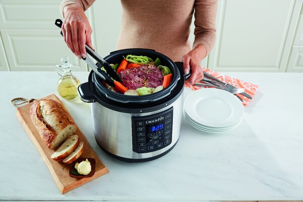 Multifunkčný hrniec Crockpot Express (CSC051X)