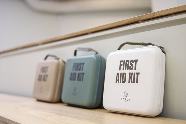 Lékárnička SAFLY HOME First Aid Kit, veľká Barva: Biela