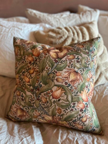DEKORAČNÝ VANKÚŠ 45/45 cm Svanefors - Online Only bytové doplnky, Online Only
