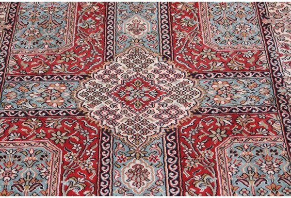 Jedinečný jemný hodvábny koberec Kašmír ručne tkaný Silk 18/18 1,02 x 1,51 m