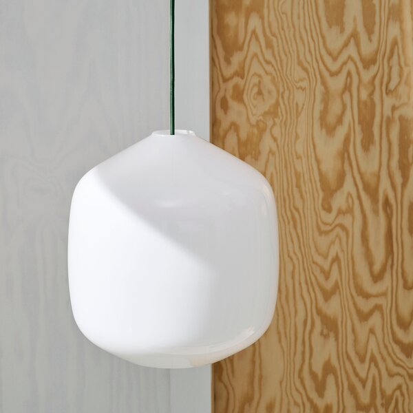 Závesná lampa Buoy Glass Pendant, 300, Clay White – HAY
