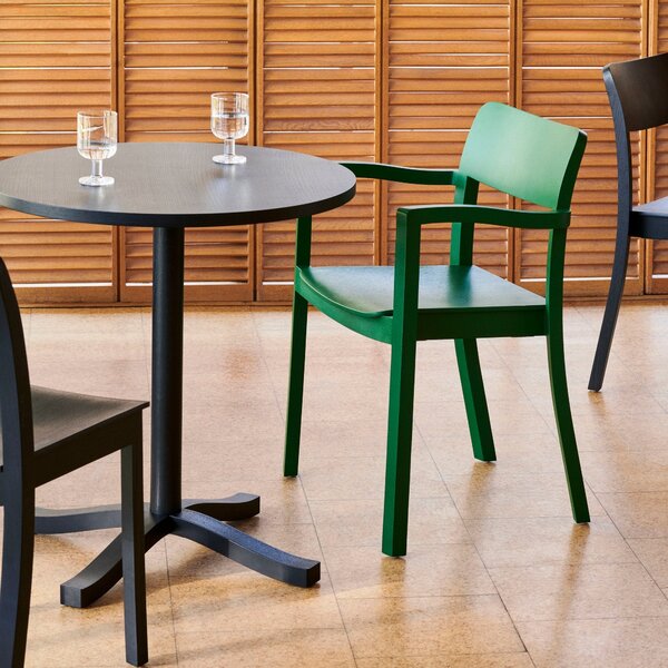 Jedálenská stolička s lakťovými opierkami Pastis, Pine Green – HAY