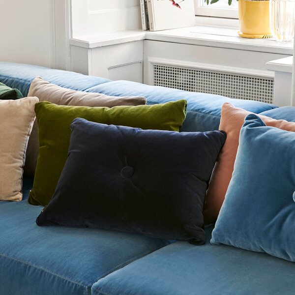 Vankúš Dot Linen, Dark Blue – HAY
