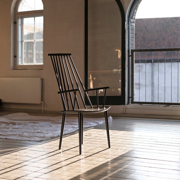 Jedálenská stolička J110, Dark Oiled Oak – HAY
