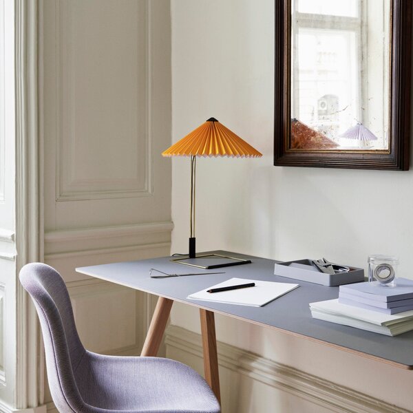 Stolová lampa Matin 300, Yellow – HAY