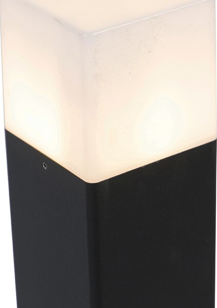 Stojaca vonkajšia lampa čierna s opálovým bielym tienidlom 70 cm - Denmark