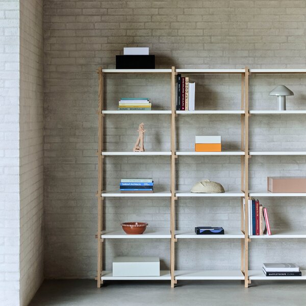 Policový systém Woody Column High, Oak / Almond White – HAY