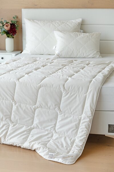 Polštář Merino 100% polyester (duté kuličkové vlákno) 70/90