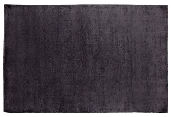 Koberec tmavosivý z viskózy 140 x 200 cm všívaný s krátkym vlasom moderný dizajn