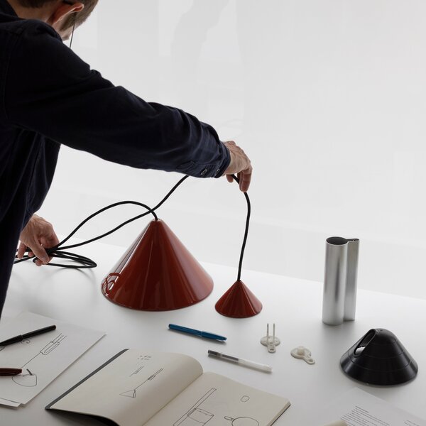 Závesná lampa Compass Adjustable, 430, Brushed Aluminium – HAY