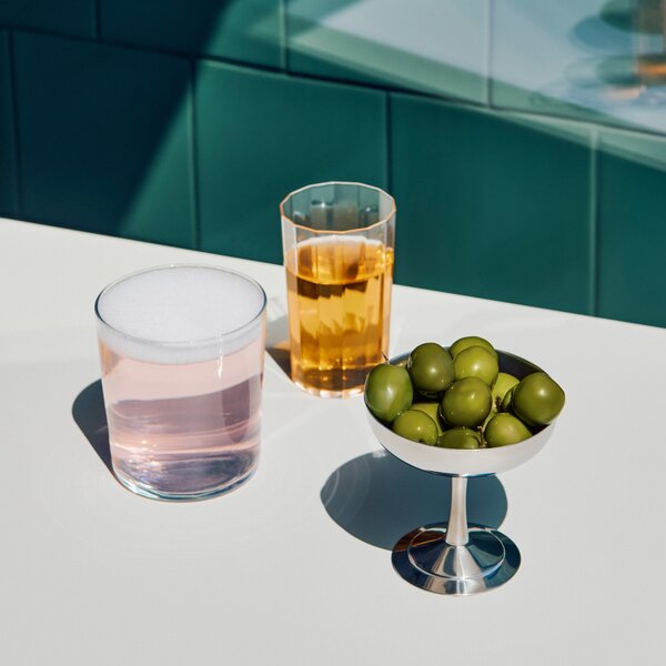 Sada pohárov Glass, stredná, 4 kusy – HAY